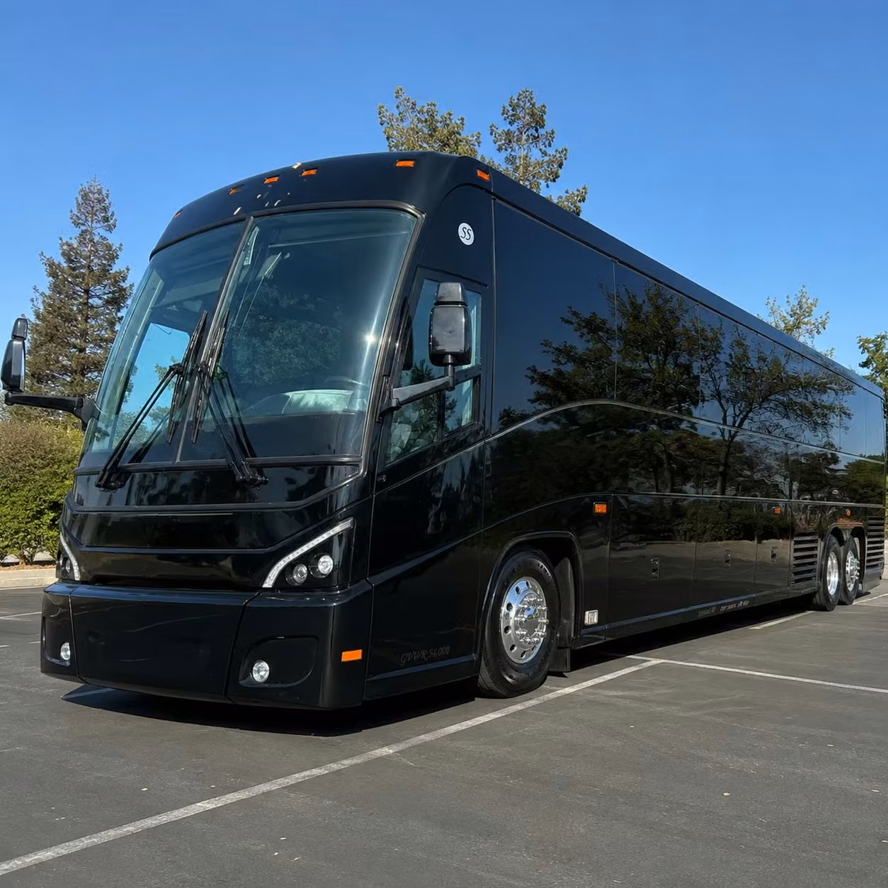 long distance corporate charter bus rentals from hartford