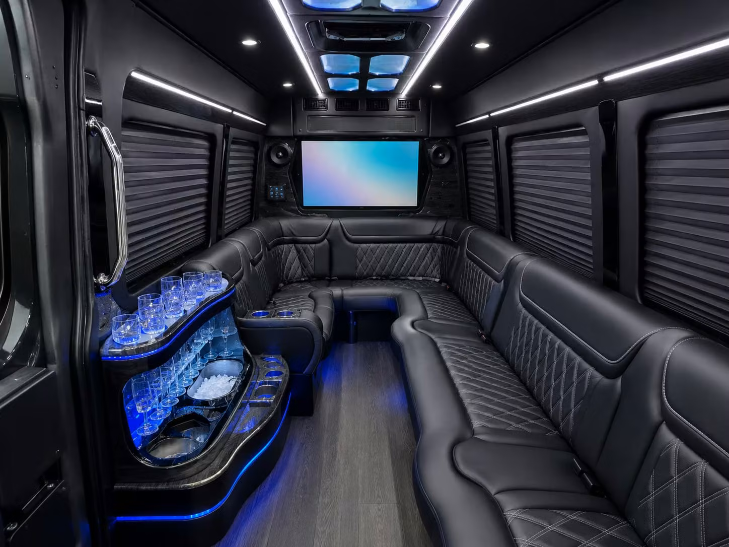 school field trip group transportation throughout greater hartford