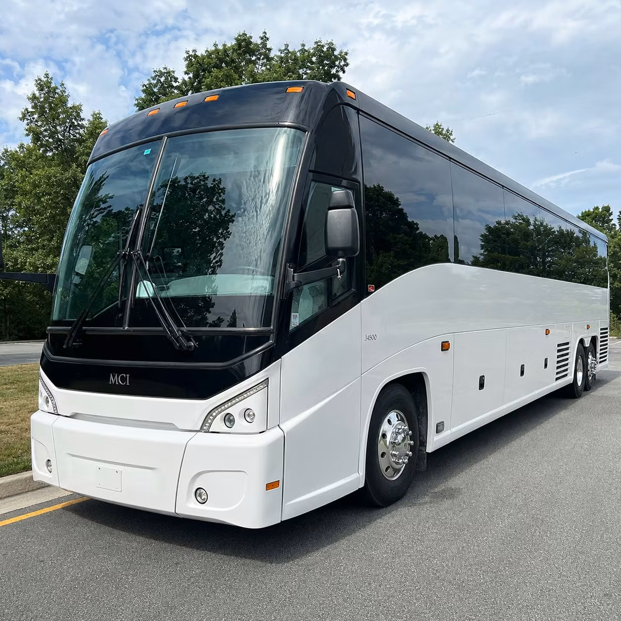school groups sports teams and colleges long distance bus rentals across connecticut and beyond
