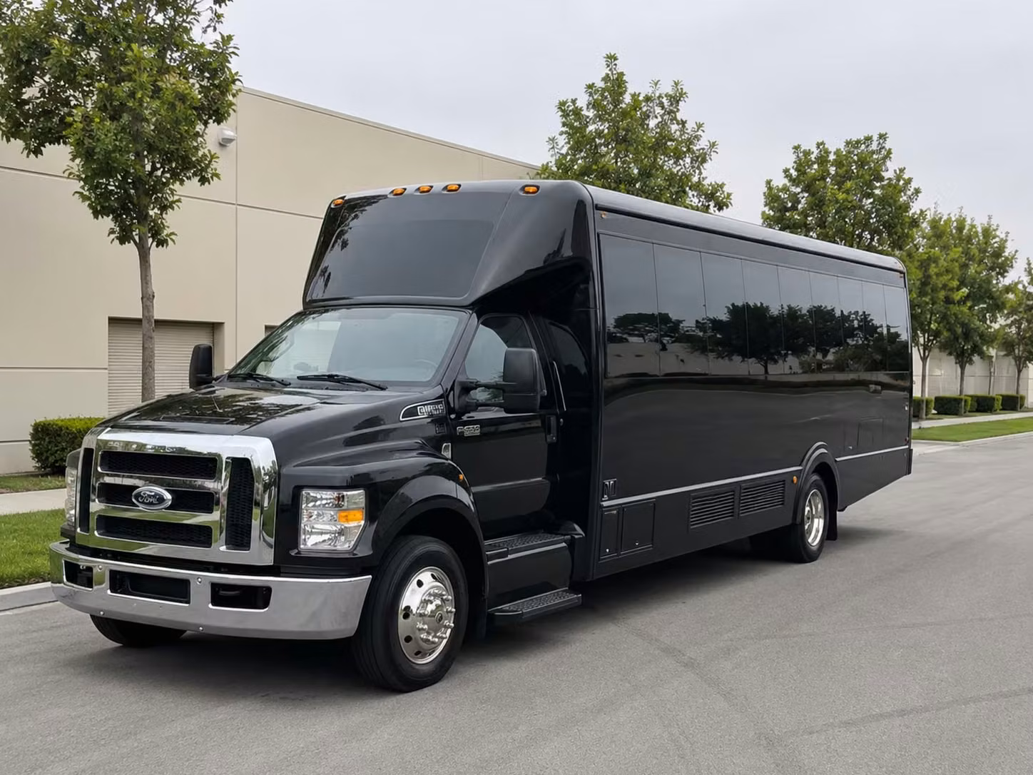 with charterbushartford com renting a bridal party bus in hartford is simple